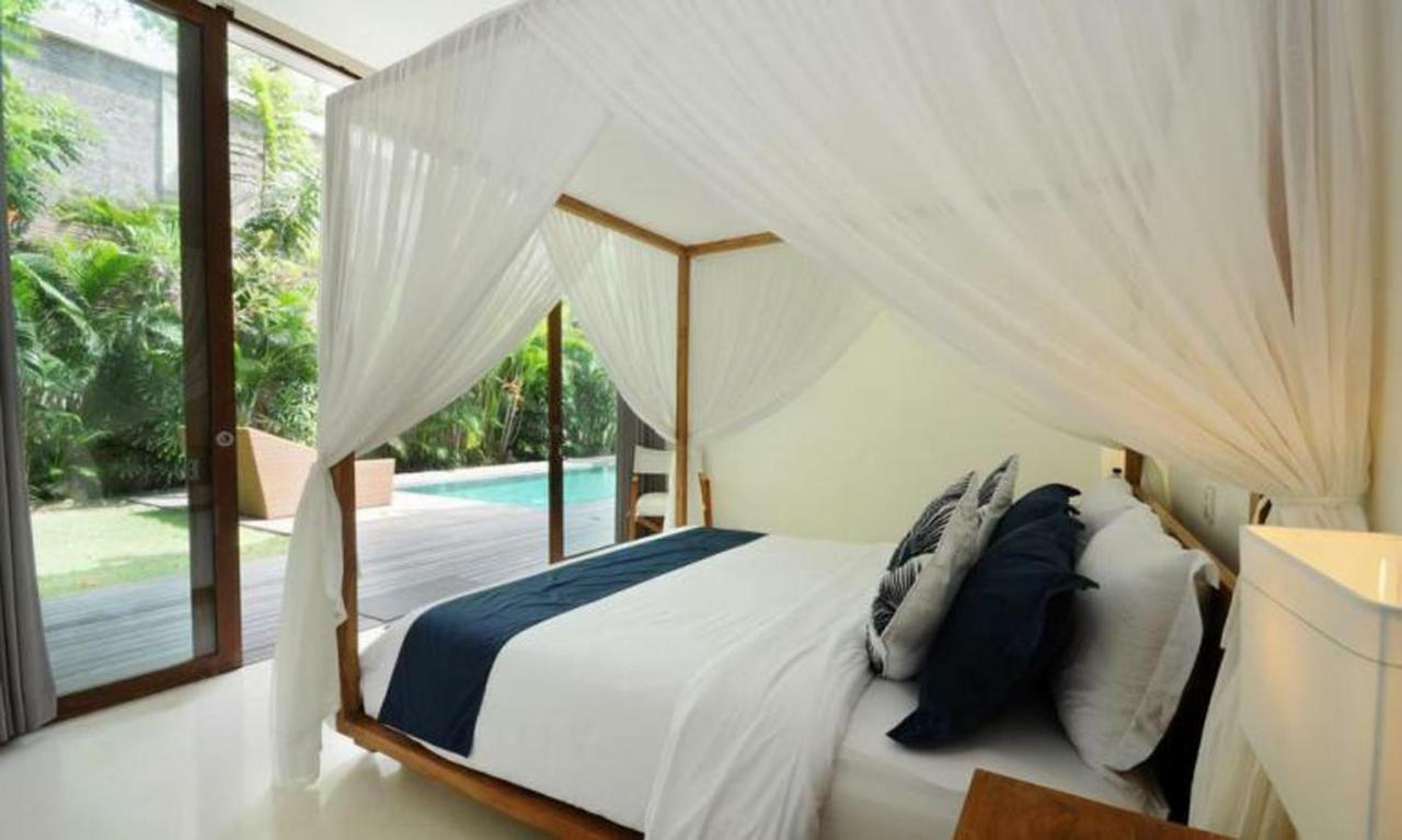 Beach Axis Villa, Seminyak 외부 사진